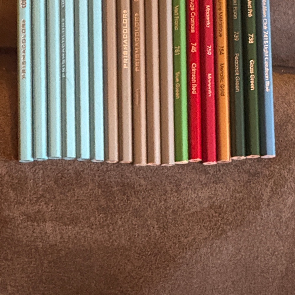 Prismacolor Colored Pencils- Various Colors - Picture 3 of 8
